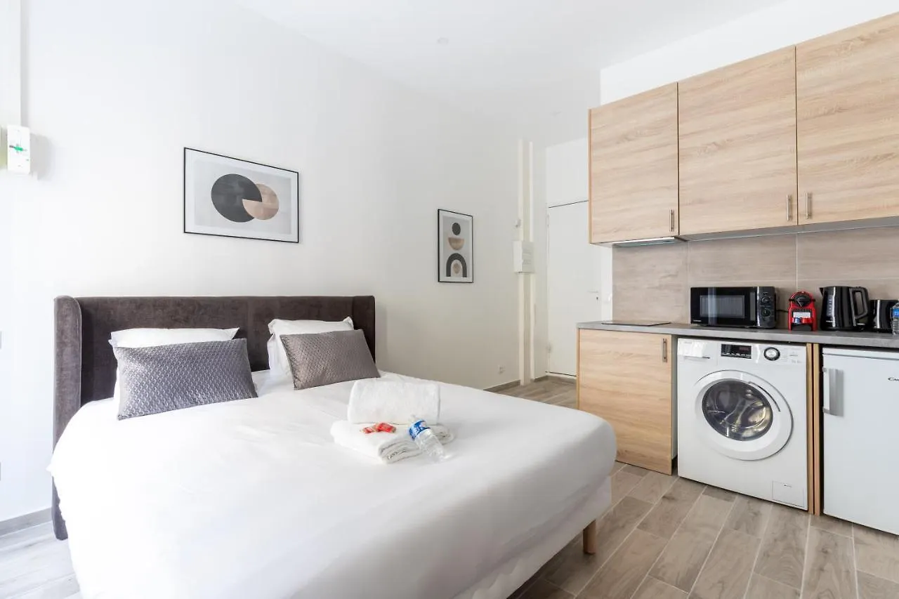 Home Suite Home Pigalle/Saint-Lazare Studio Paris 0*,  France